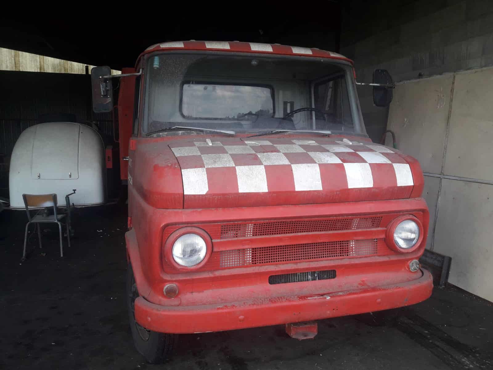 Treuil V8 sur camion Opel Blitz, photo 3