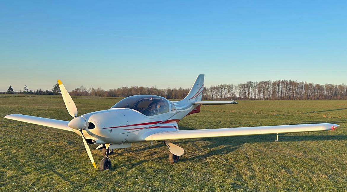 2012 Aveko ULM VL3 avec Rotax 912S, photo 4